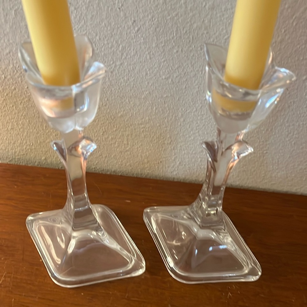 Crystal tulip candle holder set